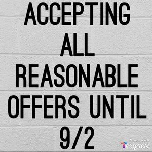‼️ Make Me An Offer Until 9/1 ‼️ Shipping Out 9/2